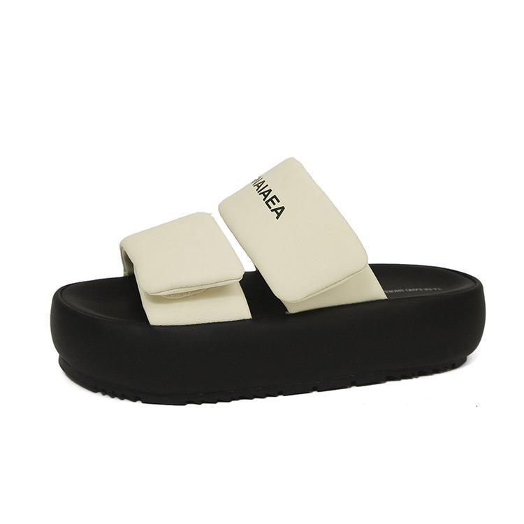 

Stepping on shit feeling thick bottom one-word drag women s outer wear 2025 summer versatile double belt Velcro soft elastic bread cool slippers 40