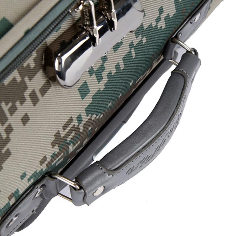 24-inch Camouflage Spinner Wheel Suitcase