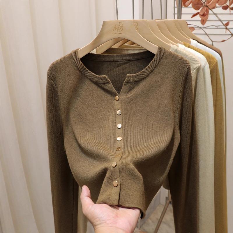 Gentle style solid color metal buckle simple short knitted long-sleeved cardigan v-neck sweater women's autumn and winter top