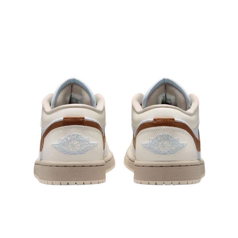 Jordan Women's Air Jordan 1 Low Casual Shoes