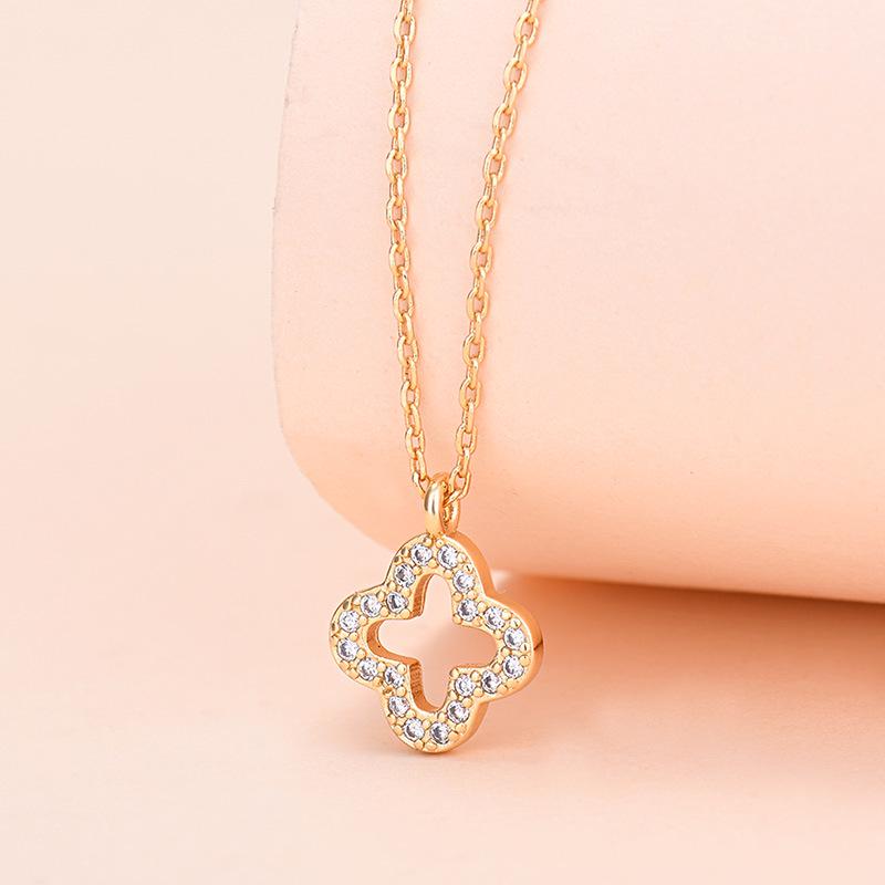 Korean Fashion Zircon Four-Leaf Clover Necklace - Women's Simple Lucky Pendant Jewelry