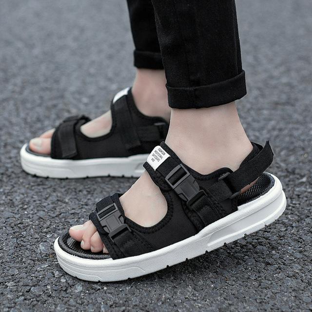 Size 36 -45 Man Sports Sandals Outdoor Footwear Summer Beach Shoes Teenagers Big Boy Waterproof Sandals Casual Water Shoes