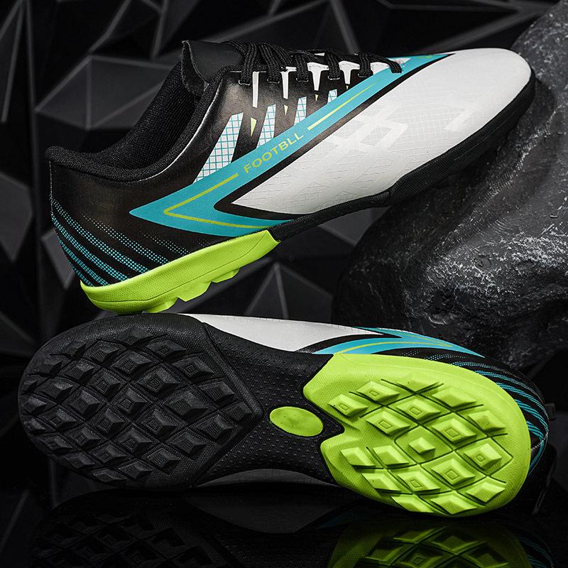 Amazon men's autumn low-top long broken nails seamless fly weaving student children boys professional training football