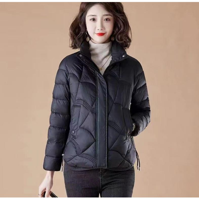 

Зимняя пуховая куртка Женская короткая куртка В западном стиле Для женщин среднего и пожилого возраста Осенне-зимняя стеганая куртка Большого размера Стеганая куртка S чёрный