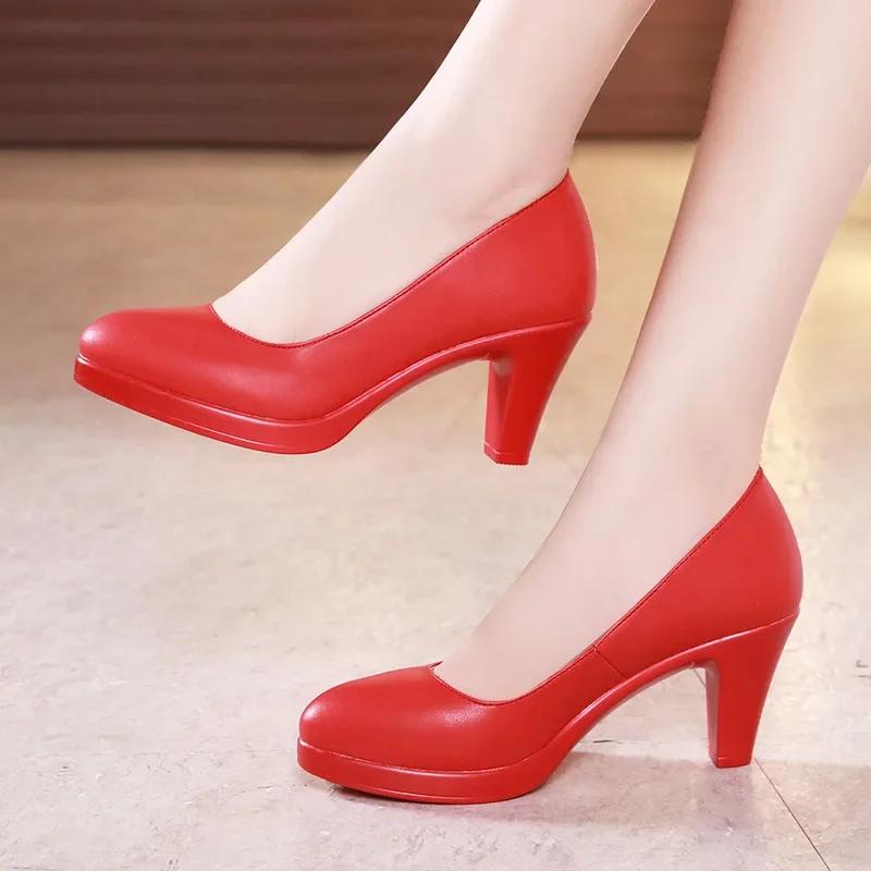 Small Size 32-43 Shallow Block Medium Heels White Red Wedding Shoes 2025 Soft Leather Platform Pumps for Work Court Mother