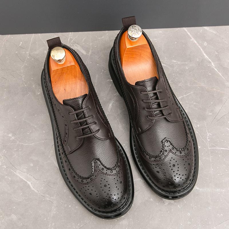

Men s shoes large size new casual leather shoes fashion men s block carved business dress shoes retro wedding shoes 45