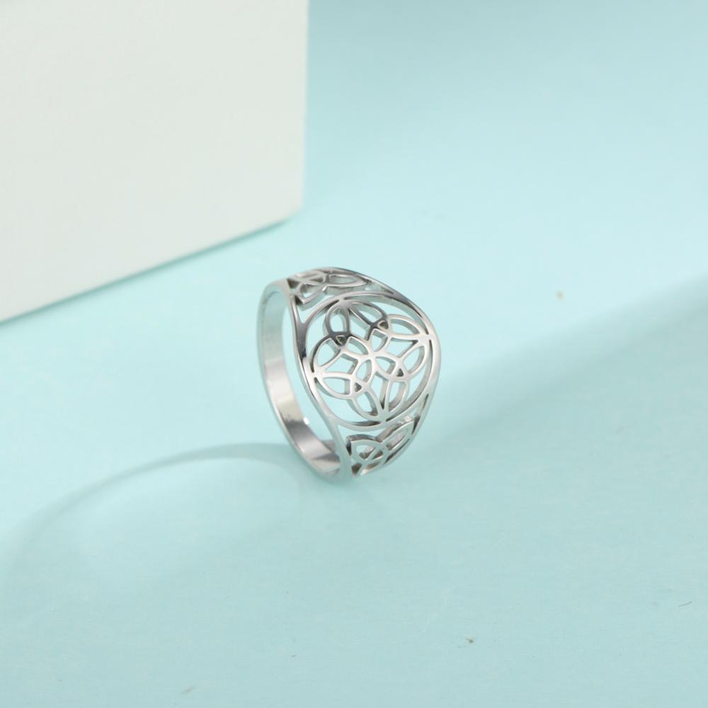 Skyrim Vintage Celtics Knot Rings Women Men Stainless Steel Geometric Ring Witchcraft Amulet Jewelry Gift for Mother Lover