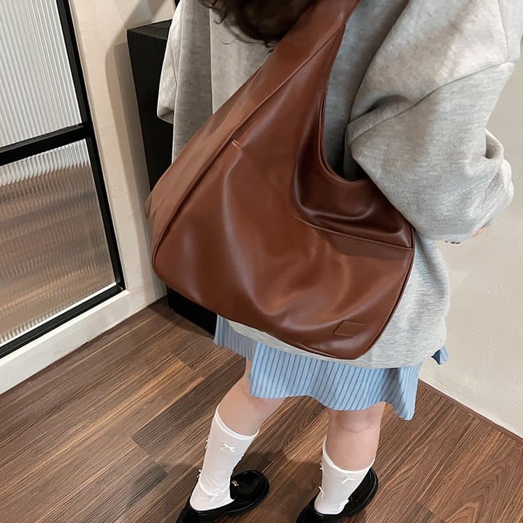 

New large-capacity retro women s bag tote bag shoulder bag 30*13*31cm коричневый