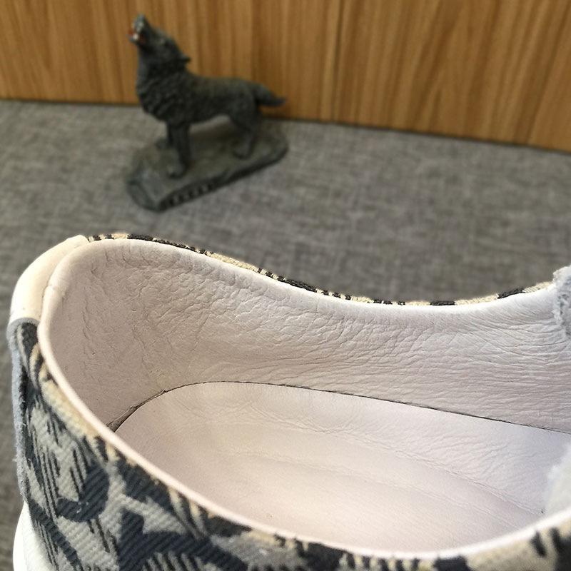 Men's 2024 Spring/Summer European Canvas & Genuine Leather Casual Shoes in White - Trendy & Versatile Korean Style.