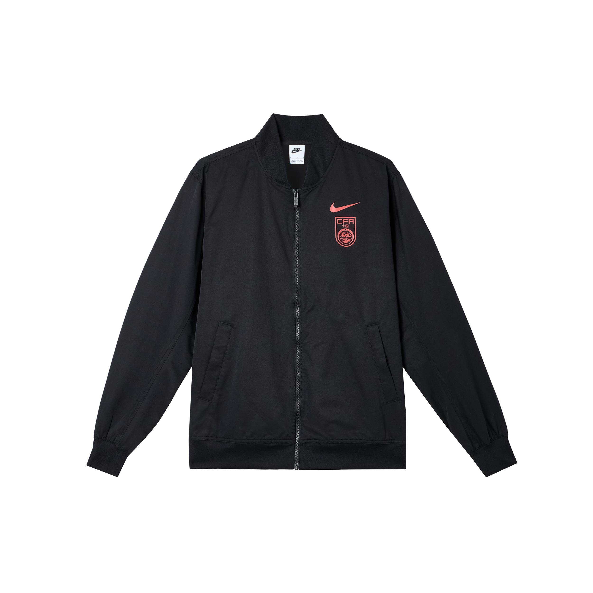 

Новые куртки и пальто Nike Sport Essentials Мужские Черный/Пепельно-красный FJ7449-010 S