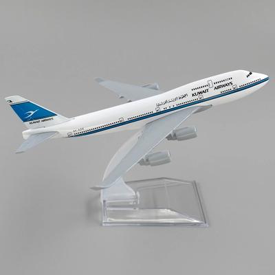 Scale Aircraft Model 16CM 1:400 for 747 B747 Plane Model Kuwait Airways Alloy Decorative Souvenirs Suitable for Display Collecti