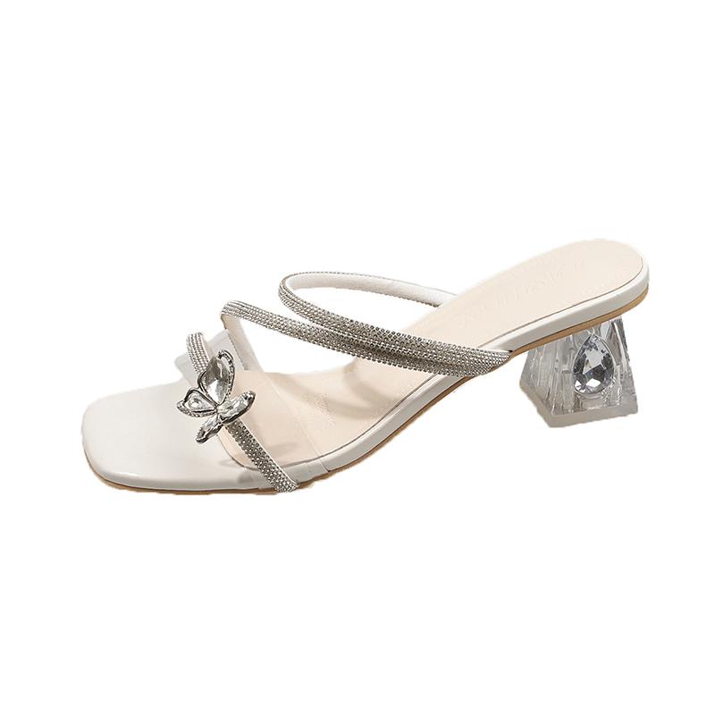 2025 Woman Flops Platform Design Flat Base Slippers Women Trend Casual Non-slip Outdoor Slippers Fashion Water Diamond Slippers