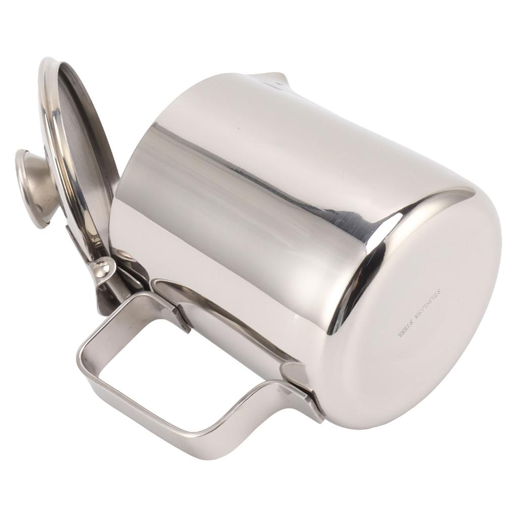 Stainless Steel Milk Frothing Pitcher Cappuccino Pitcher Coffee Foam Container With Lid 600ml