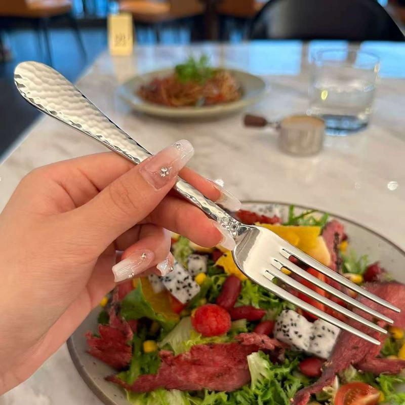 Stainless Steel Dinner Fork Long Handle Table Forks Set Korean Cutlery Four Tine Salad Dessert Fruit Forks Kitchen