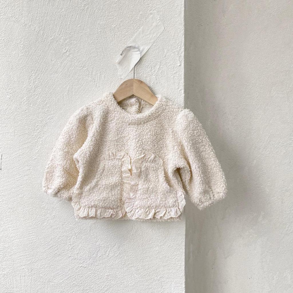 Cozy Baby Winter Outfit: Plush Top with Big PP Pants