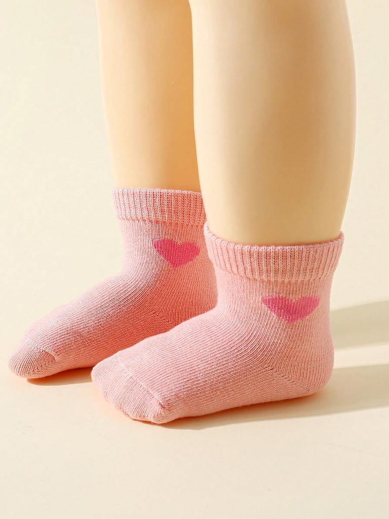 7 Pairs Pack Newborn Girls Soft Cotton Anti-Slip Socks, Fashion Cute Heart Print Short Ankle Socks Gifts for 0-1 Years Baby Girls