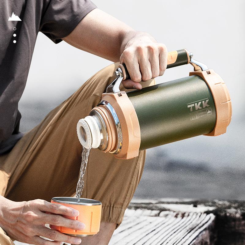 2000ml Large 18/10 Stainless Steel Insulated Thermos Zinc Alloy Handle 64oz Vacuum Flask Camping Eco-Friendly 24 Hours