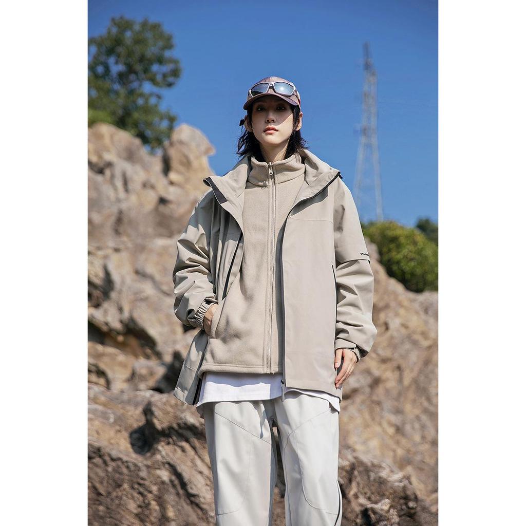 Men's Windproof Three-in-One Fleece Ski Jacket - Wear-Resistant, Heat-Sealed Winter Outerwear