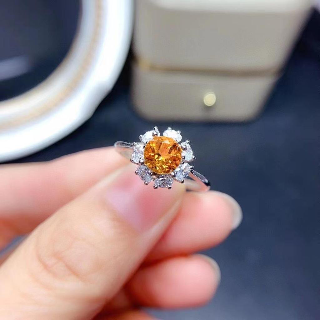 2022 Stylish Yellow Zircon Rhinestone Adjustable Index Ring for Wealth Attraction
