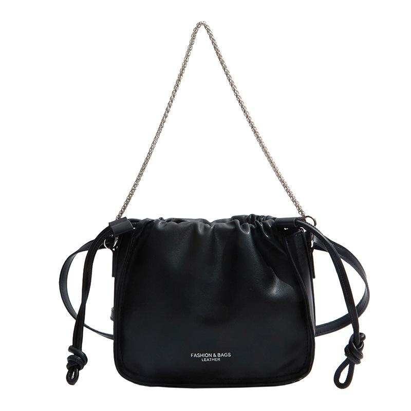 Small-scale Design Bag - Stylish and Fashionable Pleated Chain Shoulder Bag for Summer, Retro Crossbody Bag