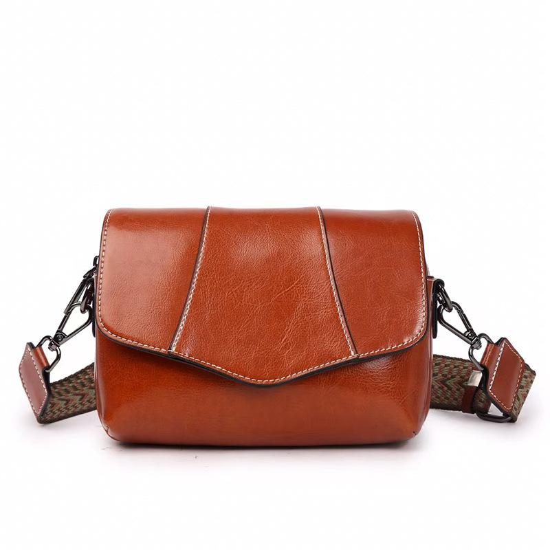 Genuine Leather Small Square Bag for Women 2025 New Fashion Versatile Oil Wax Cowhide Crossbody Small Bag Retro Elegant Women's Bag