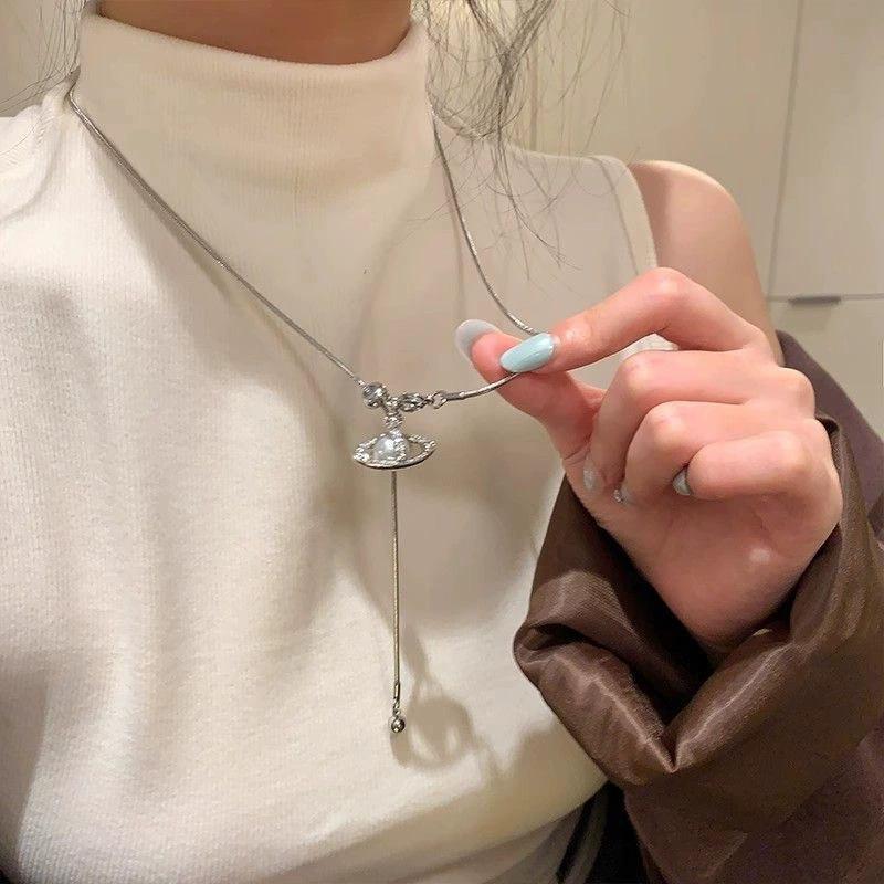 Pearl Planet Pendant, Fringed Sweater Chain, Women's High-end Sense, Unique Long Pull-out Neck Chain, High-end Necklace.
