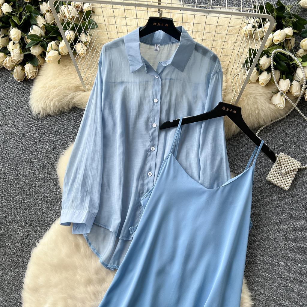 Temperamentsfullt todelt sett for kvinner, nisje lat yttertøy med tynn, løstsittende langermet solskjortejakke + selerkjole