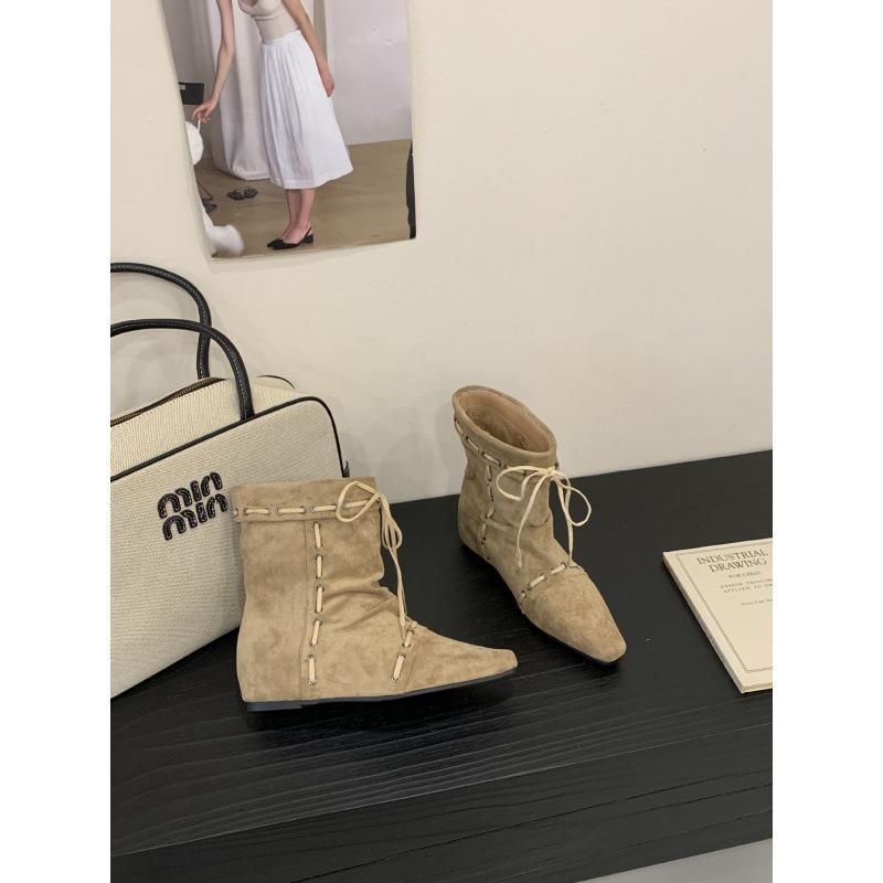 

Осенью 2025 года новые ретро маленькие мужчины с заостренными ремешками и корейской версией тонких внутренних натирающих высоких коротких ботинок женщины 39 хаки