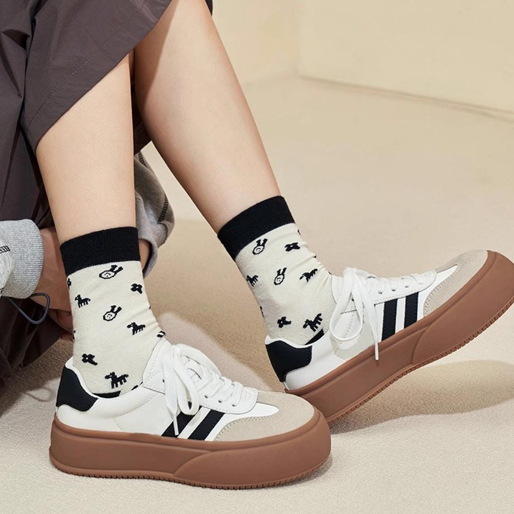 Masoism 2025 new platform sports and leisure single shoes retro versatile board shoes student board shoes moral training shoes women