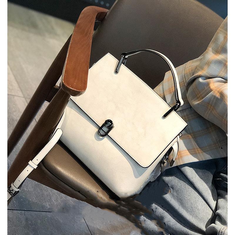 Genuine Leather Wide Strap Shoulder Crossbody Bags For Women  Trend Designer Short Handle Ladies Handbags