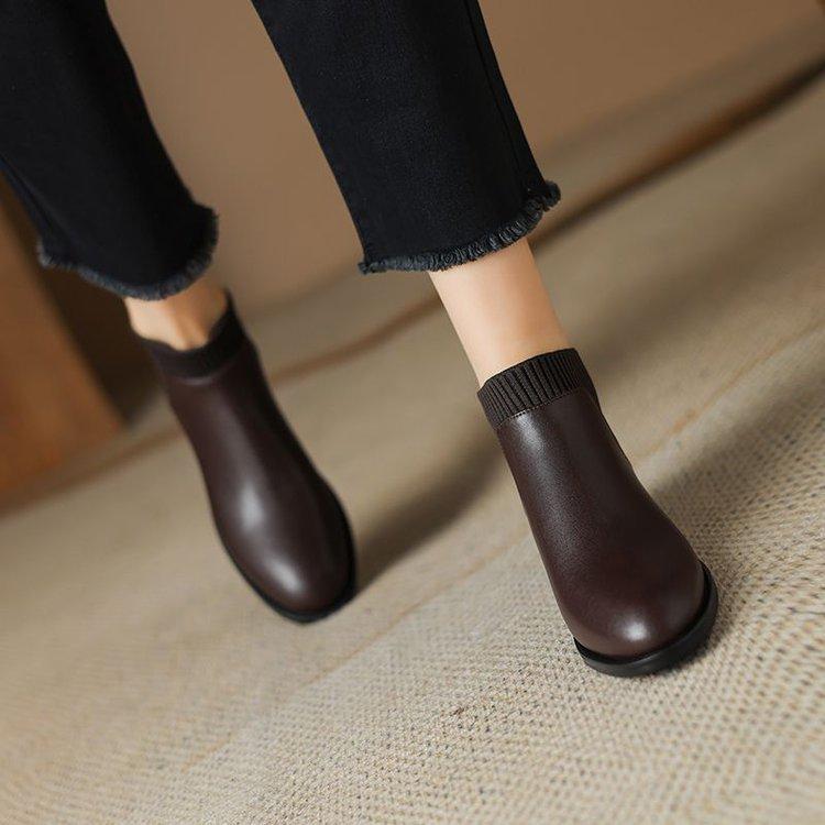 

Real soft leather British style Chelsea short boots women s thick heel knitted bare boots medium heel Martin boots high-end small short boots 42