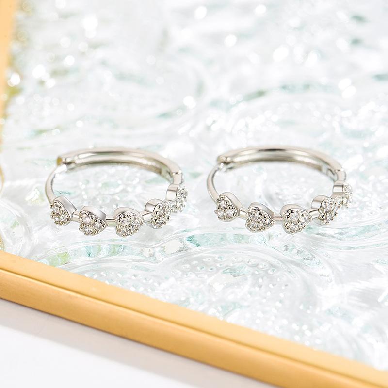 New Heart Hoop Earrings For Women Temperament Simple Inlaid for Women Wedding Silver Color Ear Shiny Zircon Jewelry Accessories