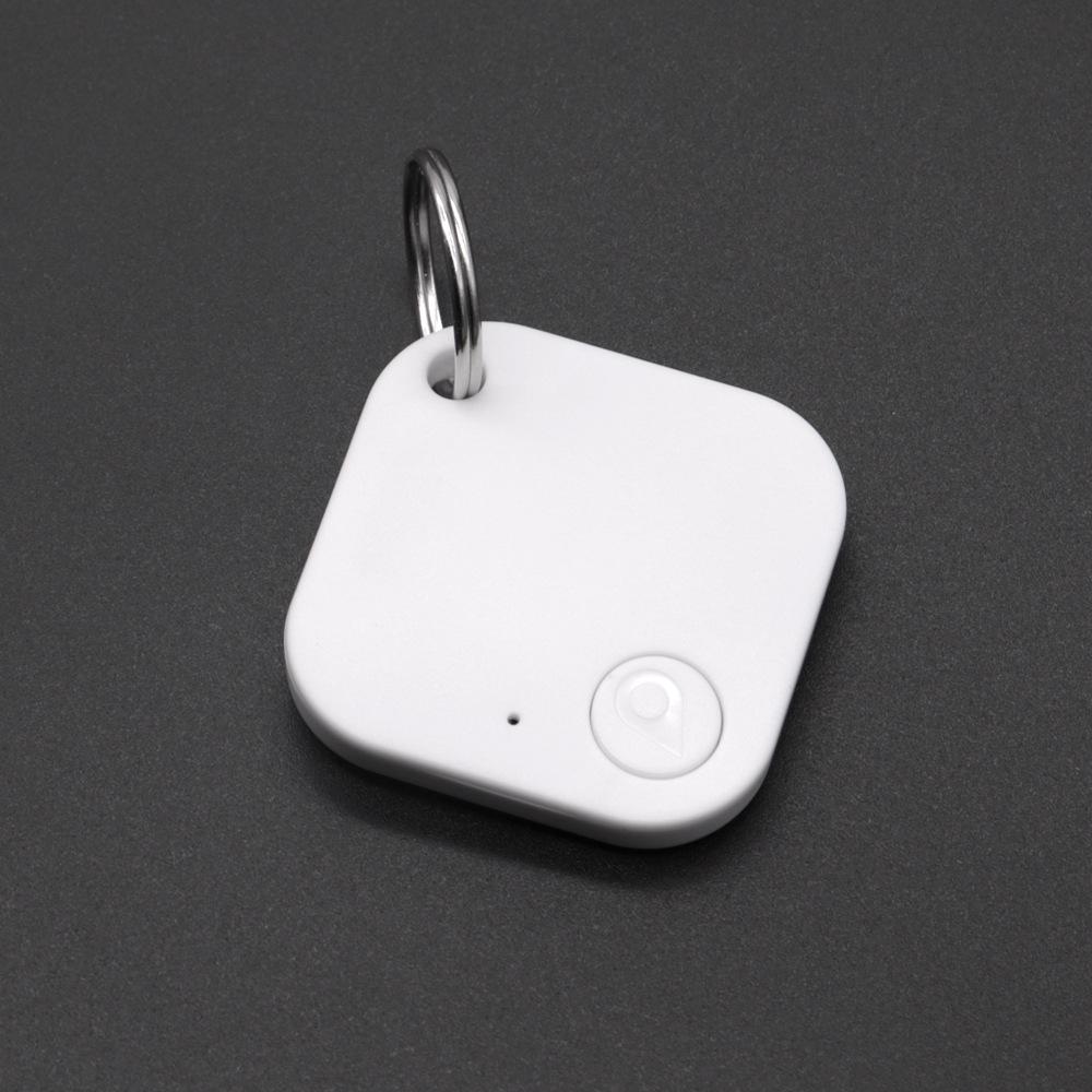 Smart Wearable GPS Pet Tracker for Dogs and Cats - Apple FindMy Compatible