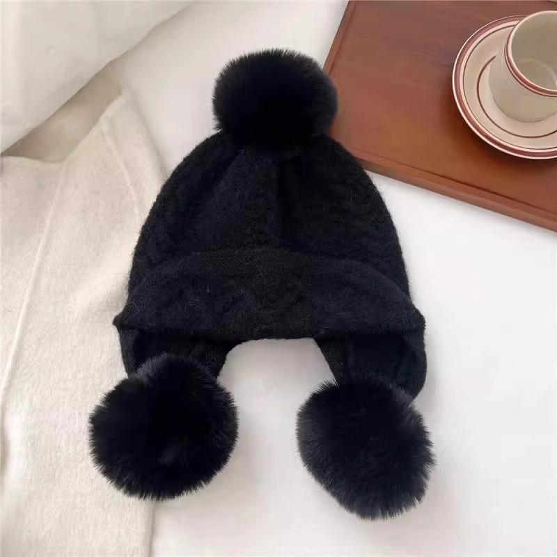 

Three ball Cap Wool Blend Anti aging Warm Ear Protecting Cap for Women To Keep Warm and Show Off Their Face in Autumn and Winter Little Lei Feng Cap