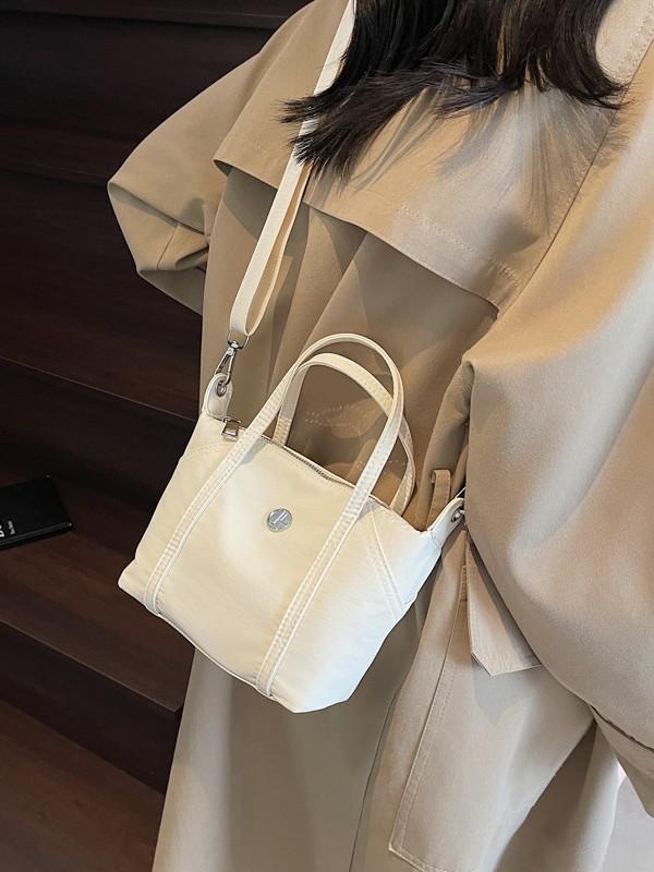 Classic Nylon Tote Bag For Women With Zipper Closure For Daily Use