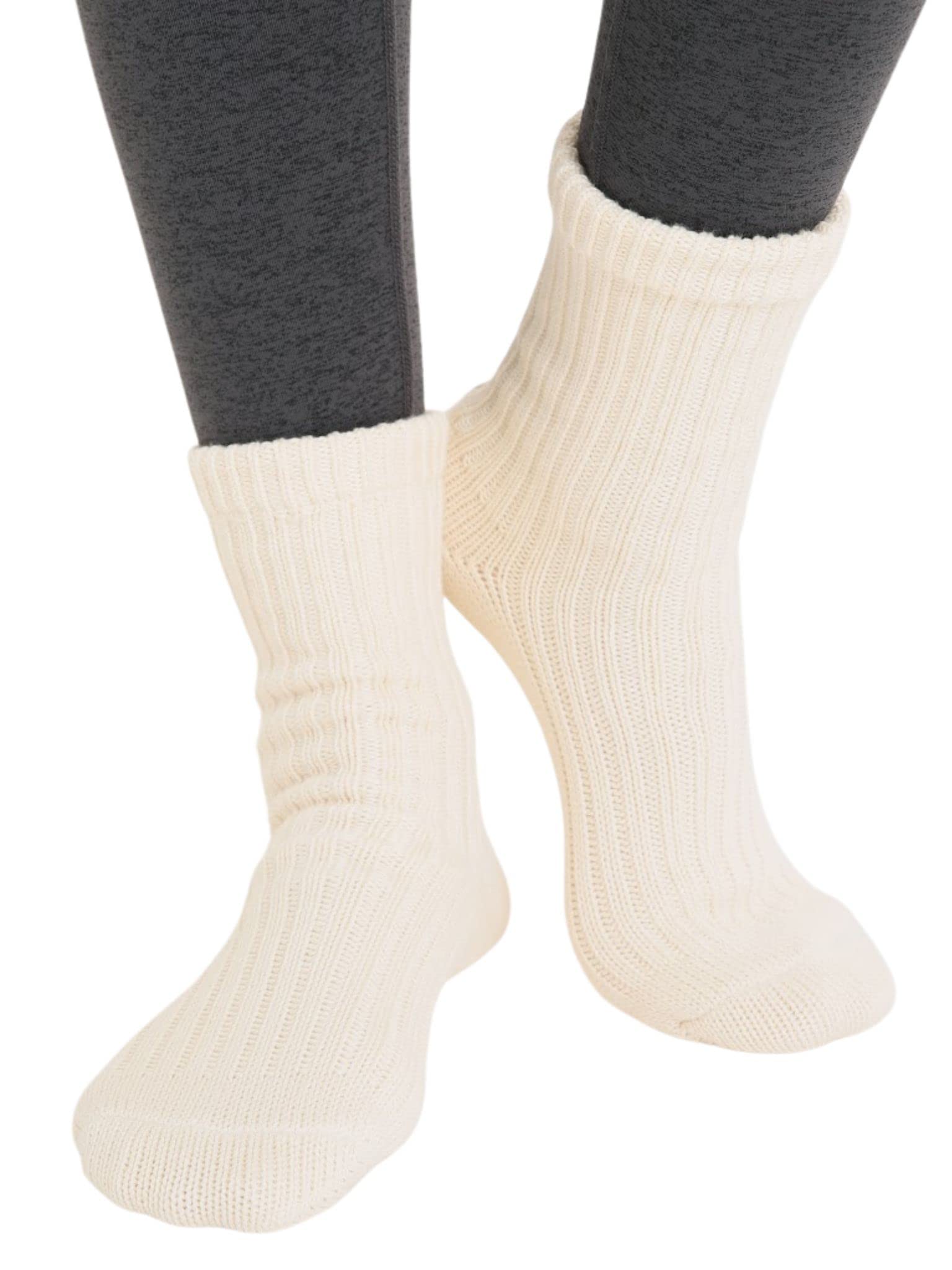 

Носки для йоги Suria из холодного хлопка и шелка, двойные, один размер, цвет морозно-белый [Теплые носки] Япония, Профилактика, Вязаные, Все,