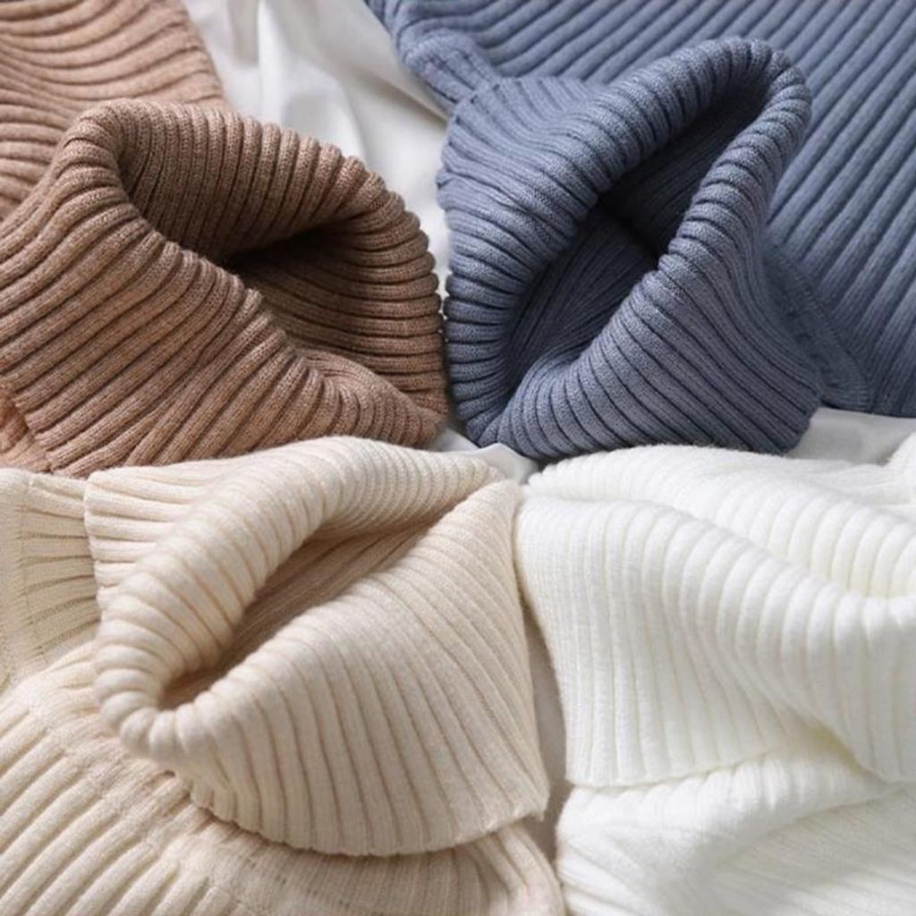 Svetr s vysokým límcem pro ženy, Slim fit a zeštíhlující top na podzim a zimu, Černé pletené základní triko se stylovým vzhledem