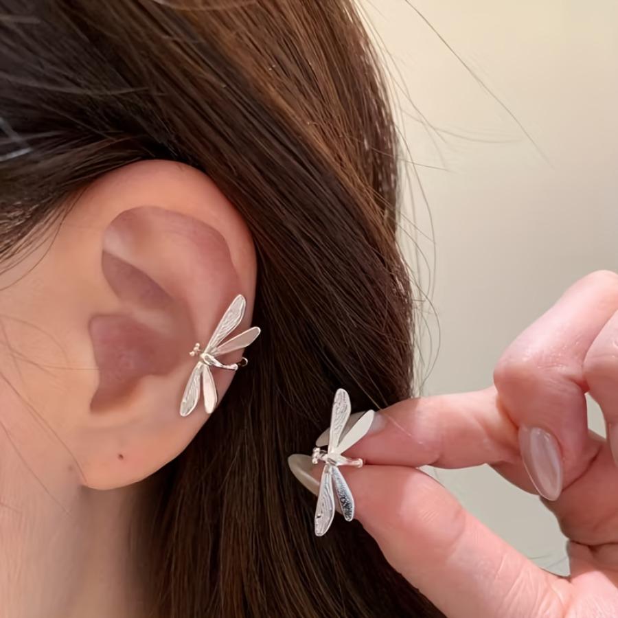 A Simple and Elegant Dragonfly Ear Cuff | No Piercing Required, Unique and Niche Design, Perfect for Daily Wear, Work, and Parties