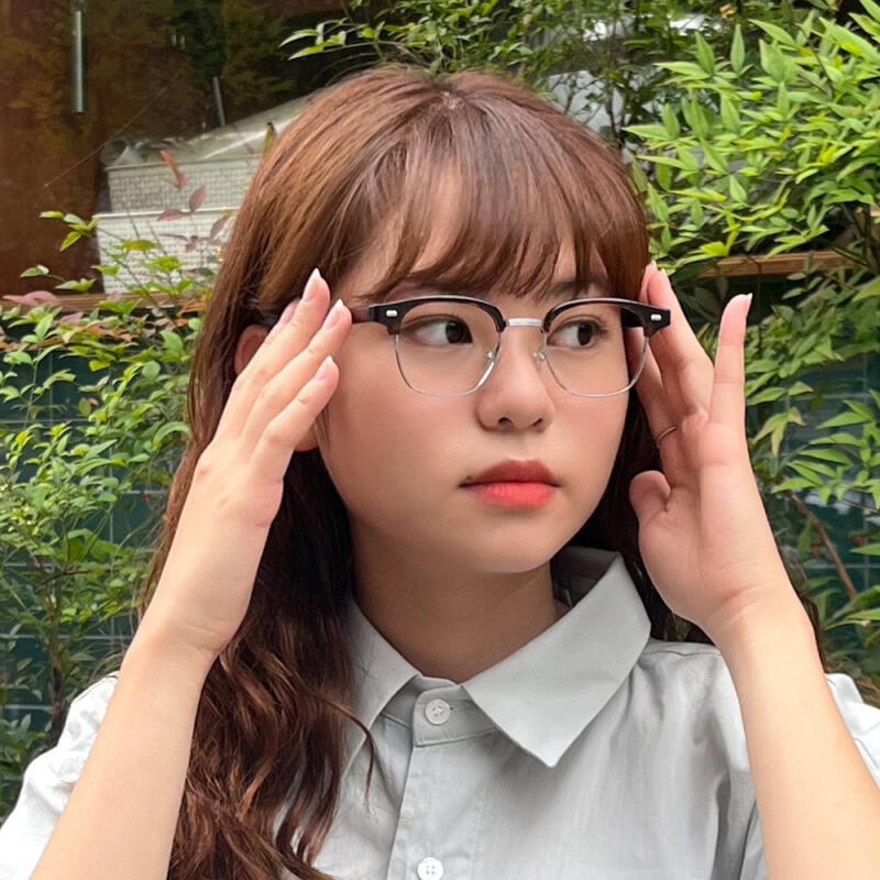 SBKA Muni-C02 Gold-Rimmed Glasses (Blue Light Blocking)
