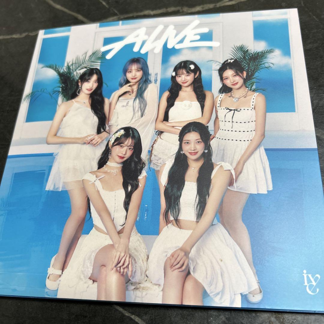 

[USED] IVE ALIVE CD