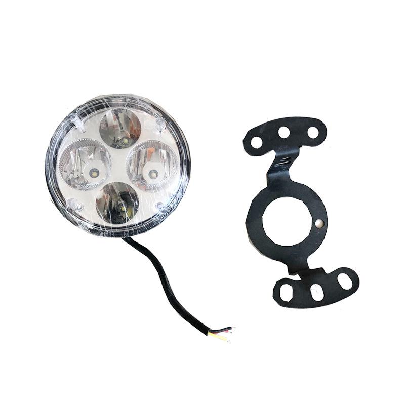 Liuzhou Auto Baolong 507, Chenglong 609, Weilong, Sailong New Dawei Universal LED Front Fog Light Assembly