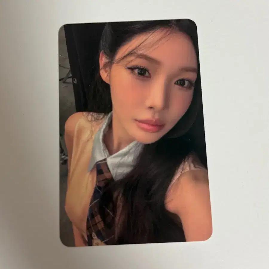 IOI Chungha music show photocard