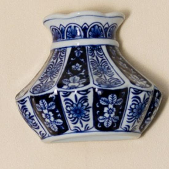Modern Chinese Ceramic Wall Hanging Vase for Hallway or Hotel Corridor Decor