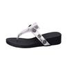 Pinch-in flip-flops shoes women's summer wear 2025 new Korean version fashion versatile flat-bottomed cool slippers beach shoes sandals