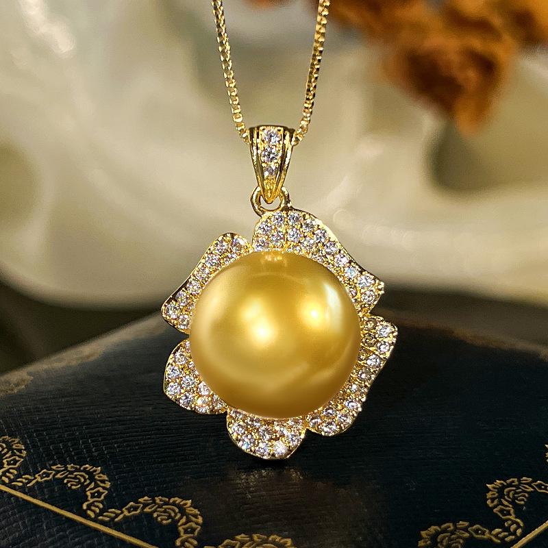 Accessories Necklace Earrings Women'S Pearl Set Premium Retro Imitation Nanyang Bead Goods Stud Earrings Pendant