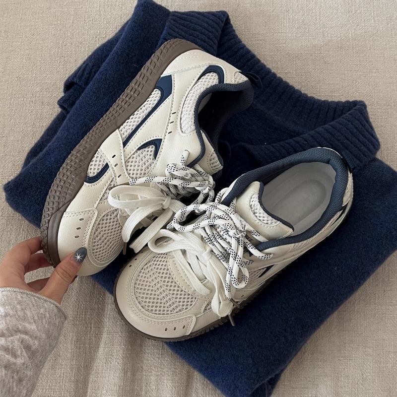 Classic Women Casual Shoes Luxury Brand Student Breathable Sneakers Simple Fashion Women No Slip Training Shoes Zapatos De Mujer