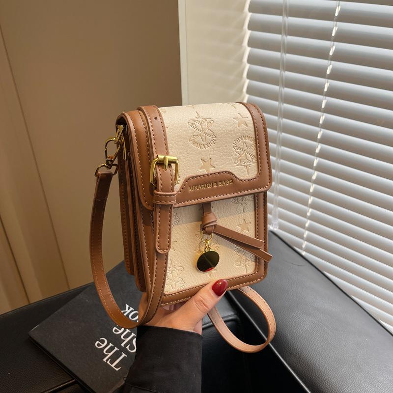 

High-end contrasting color small bag women s new spring and summer fashion single shoulder test bag mobile phone bag бежевый