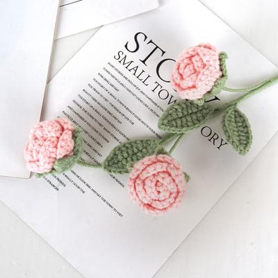 2PCS Artificial Hand-Woven Roses Knitting Crochet Flower Bouquet Crochet Handmade Rose Flowers Wedding Decor Anniversaries Celebrations Birthday Gift