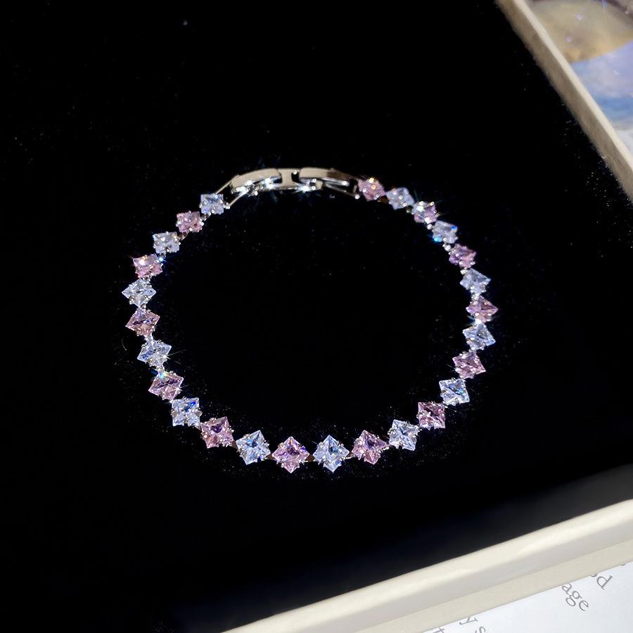 Korean Simple Bling Zirconia Flower Bracelet: High-End, Fashionable, Versatile, Sweet Women's Jewelry