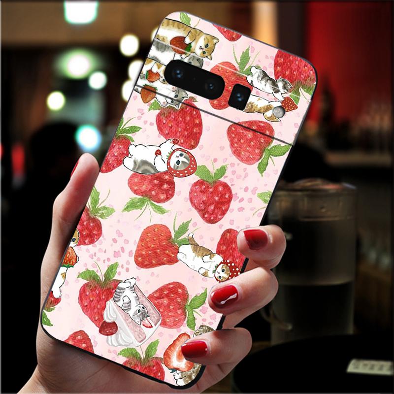 For Google Pixel 10 9 Pro XL Silicone Phone Soft Case For Google Pixel 9A 8A 7A 6A 5 Cover Shell Strawberry Cat Cartoon